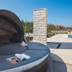 Mediterranean Paradise *