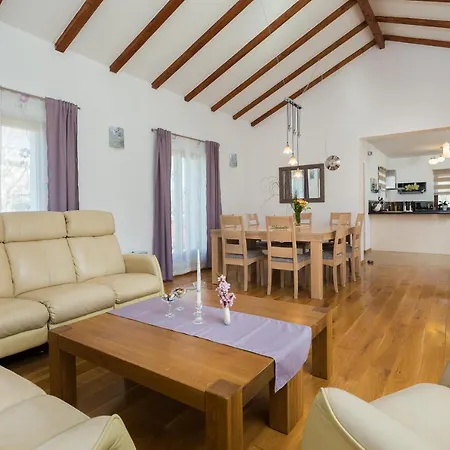 Mediterranean Paradise *