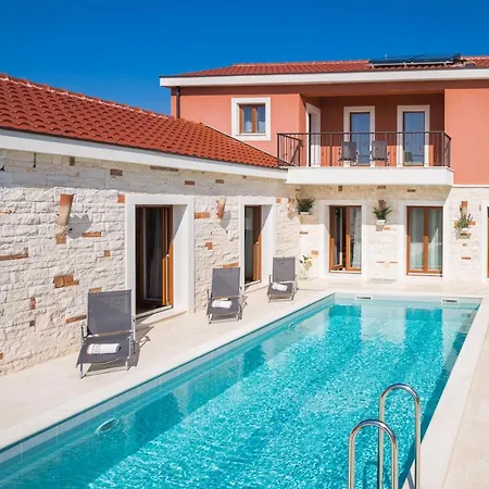 Mediterranean Paradise Villa *