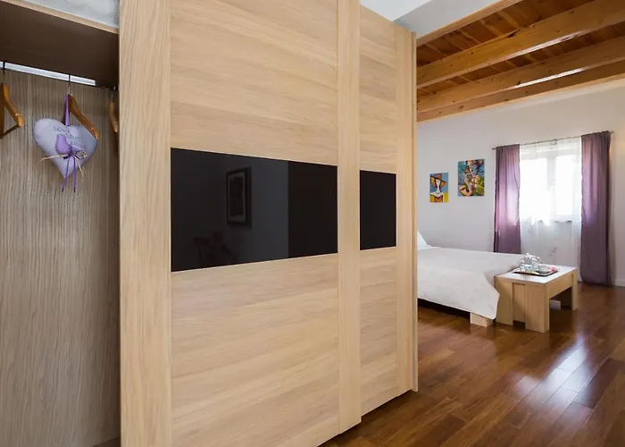 וילה Mediterranean Paradise שיבניק